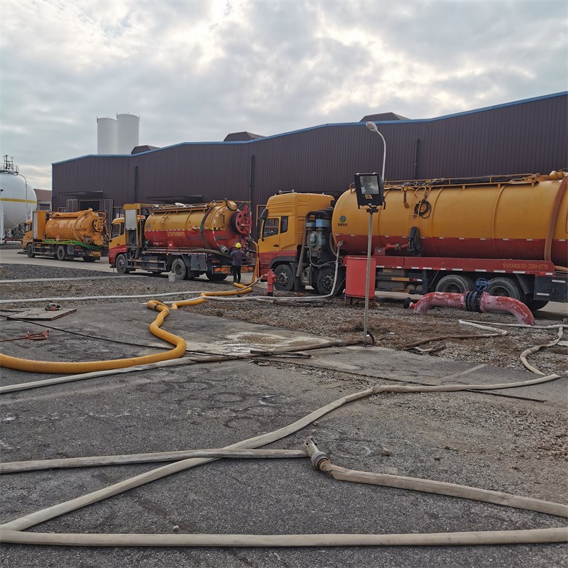 邕宁污水池清理