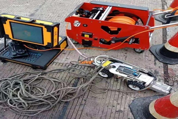 邕宁CCTV管道检测机器人